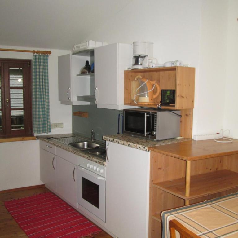 Schloss Manndorf Gästehaus - Apartment mit 2 Schlafzimmern - Dachgeschoss - 4