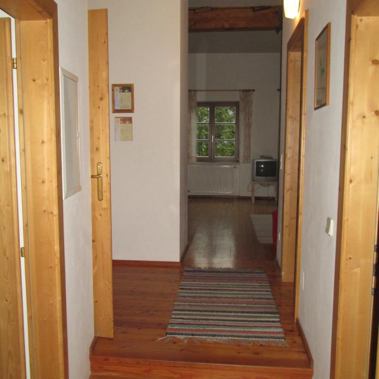 Schloss Manndorf Gästehaus - Comfort Apartment mit 2 Schlafzimmern - 2