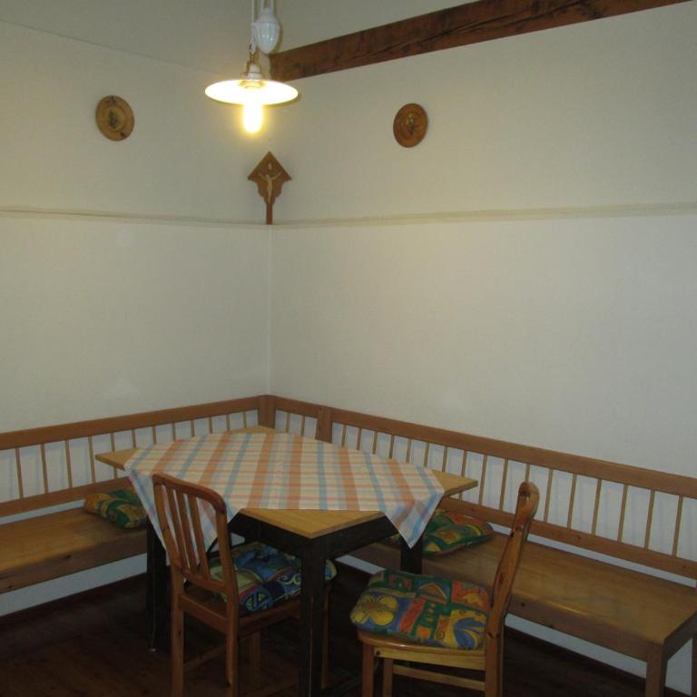 Schloss Manndorf Gästehaus - Superior Apartment mit 2 Schlafzimmern - 5