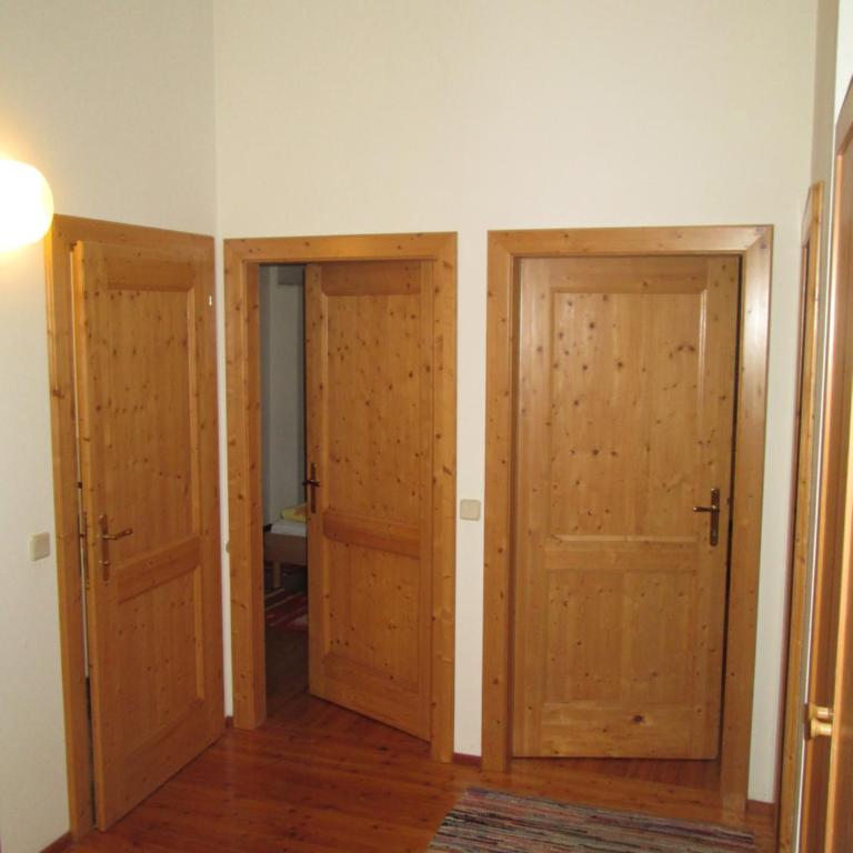 Schloss Manndorf Gästehaus - Superior Apartment mit 2 Schlafzimmern - 1
