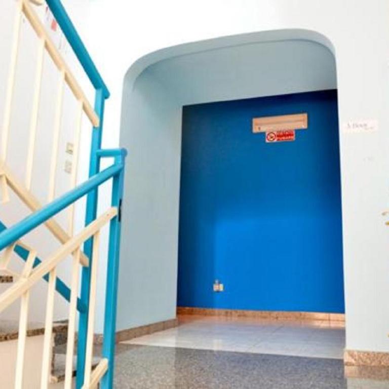 Gianni House Backpackers Hostel - Posto Letto in Dormitorio Misto con 6 Letti - 1