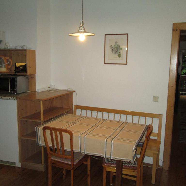Schloss Manndorf Gästehaus - Apartment mit 2 Schlafzimmern - Dachgeschoss - 5