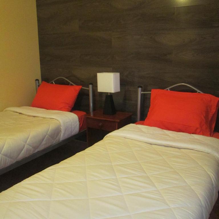 Casa TINY - Budget Twin Room - 5