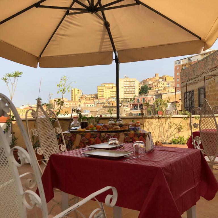 B&B Batarà - "La Terrazza del Centro" - Camera Matrimoniale con Terrazza - 29