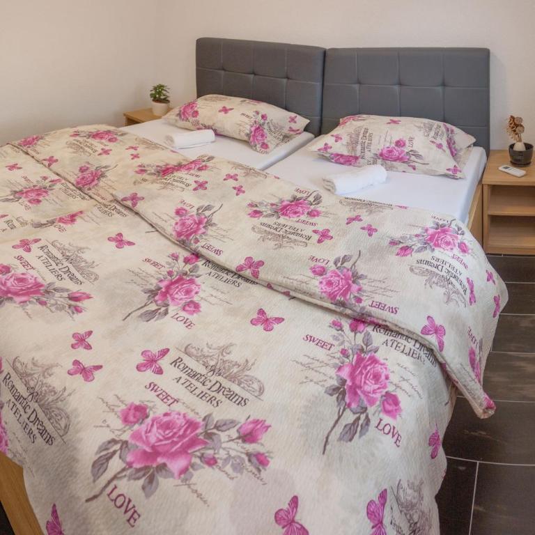 Villa Maja - Twin Room - 14