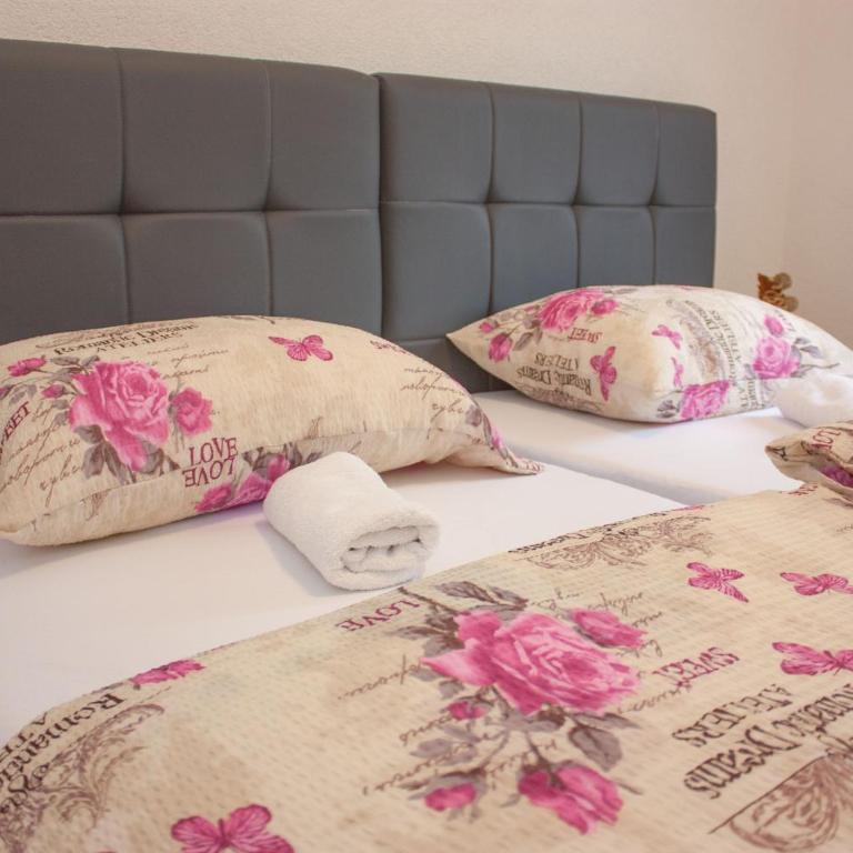 Villa Maja - Twin Room - 15