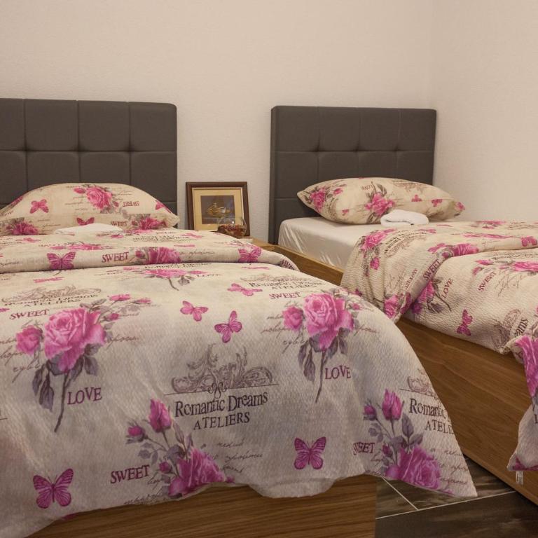Villa Maja - Twin Room - 12