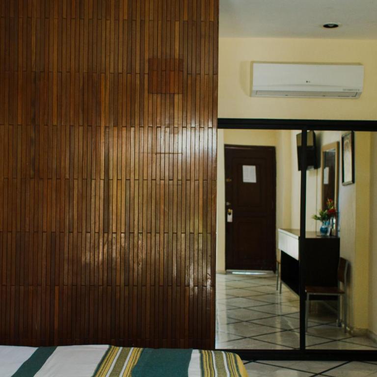 Hotel Ambassador Mérida - Habitación Doble - 9