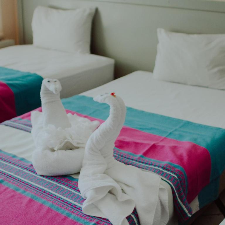 Hotel Ambassador Mérida - Habitación Triple - 9