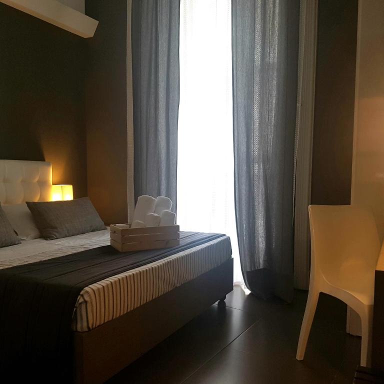 Ottomood Ala Ovest Catania Centro - Double Room with Balcony - 4