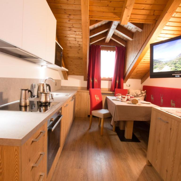 Residence Villa Artic - Appartamento con 2 Camere da Letto e Balcone - 3