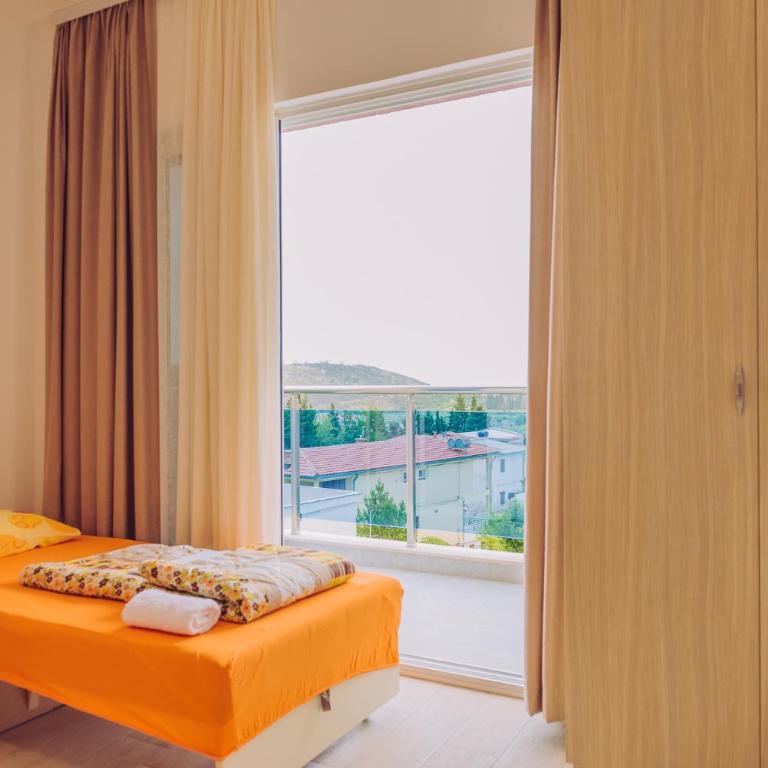 Apartments Krstovic - Porodični Studio - 2