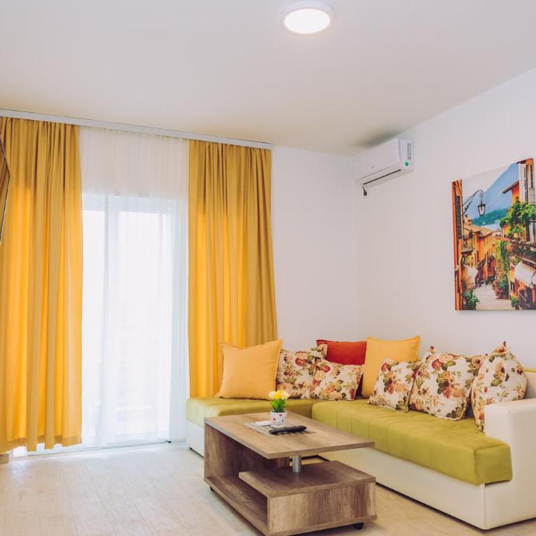 Apartments Krstovic - Porodični Studio - 9