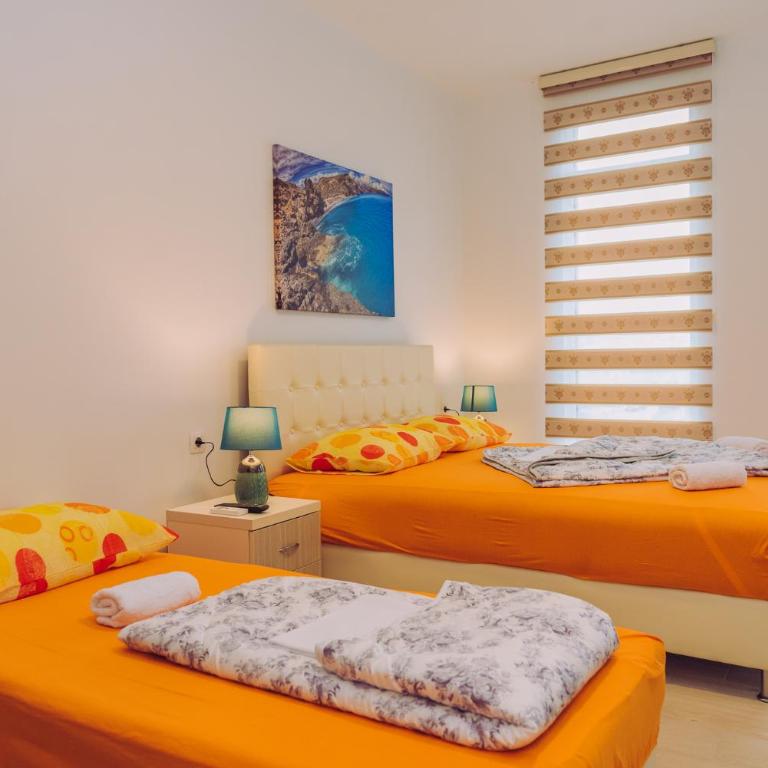 Apartments Krstovic - Studio - 8