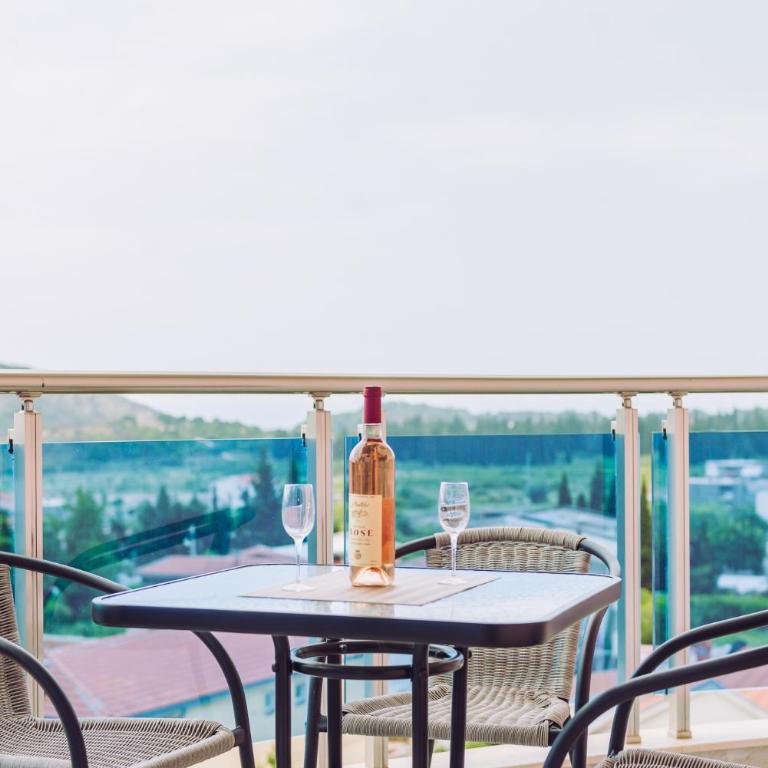 Apartments Krstovic - Studio - 5