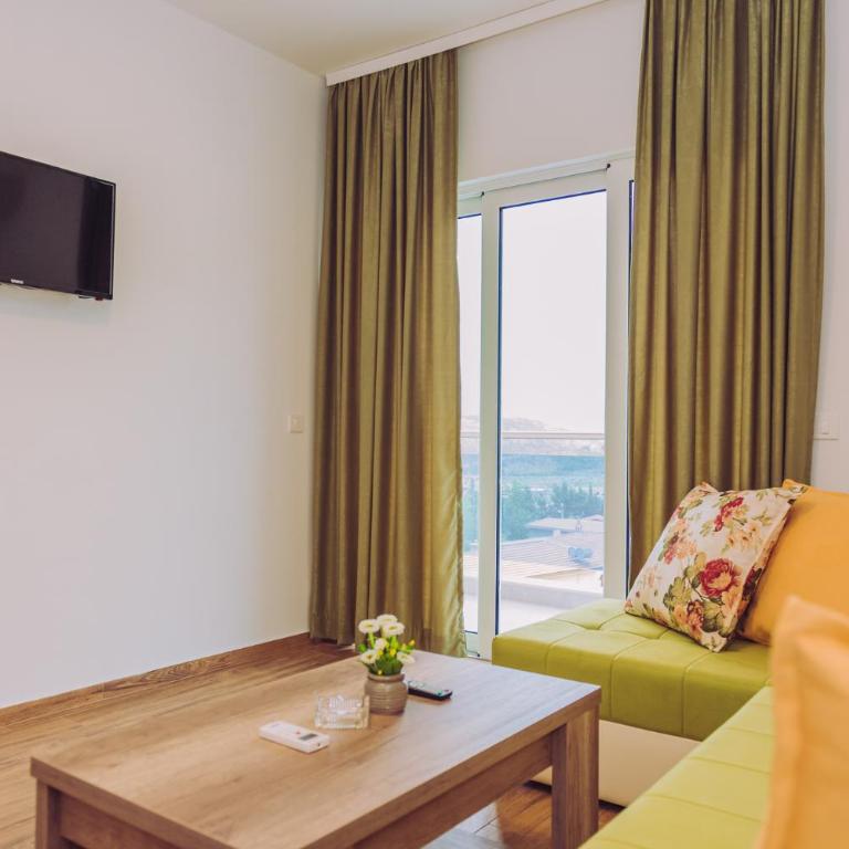 Apartments Krstovic - Porodični Studio - 11