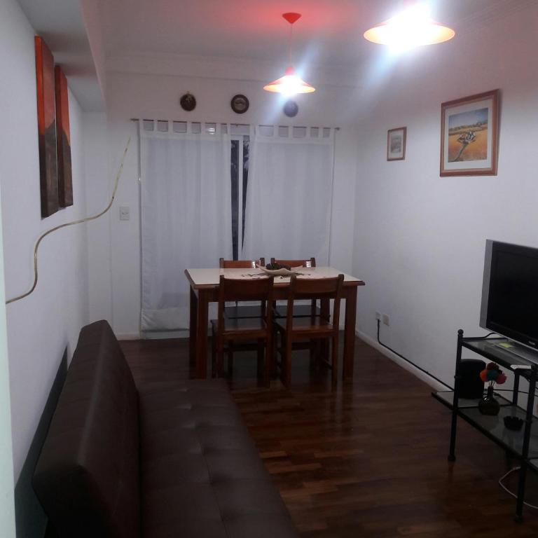 Departamento Alsina - Apartamento - 7