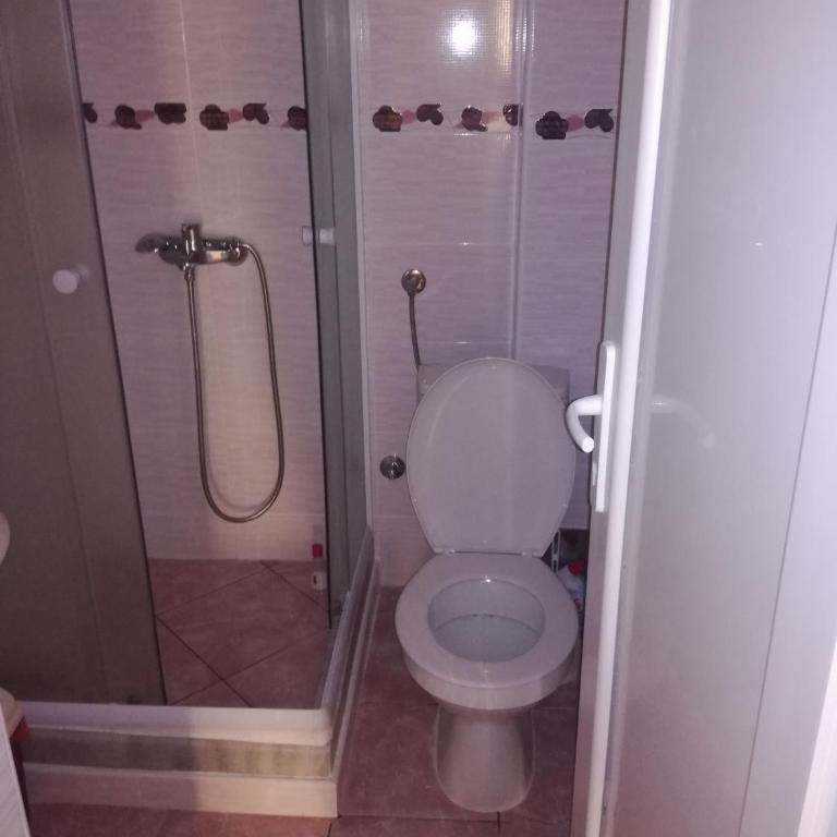 Apartments Stevanovic - Standard Twin Room with Shared Bathroom - 4