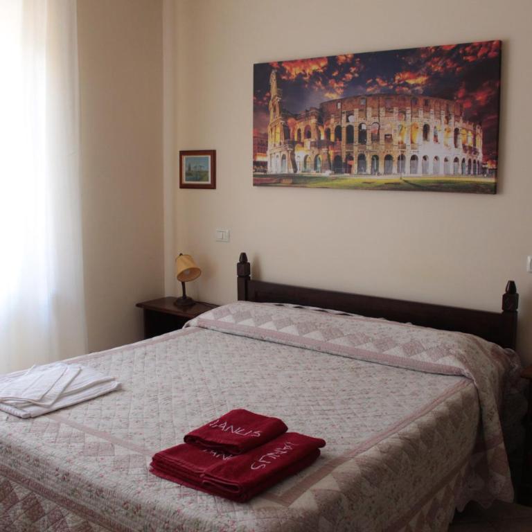 Ianus Guest House - Superior Double Room - 1