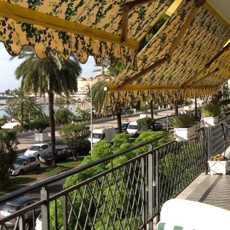 Menton smartworking and relax on the beach, seaview - Appartement - 1