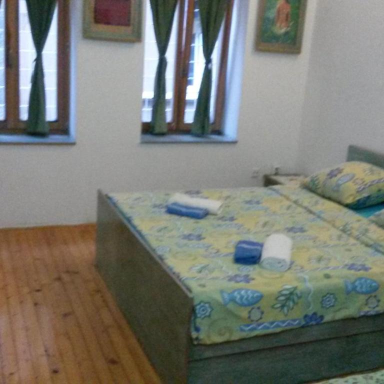 Guesthouse Hurma Rooms - Komfor Trokrevetna Soba - 5