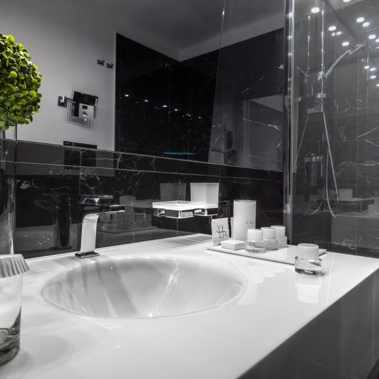 LHP Hotel River & SPA - Superior Junior Suite - Arno View - 4