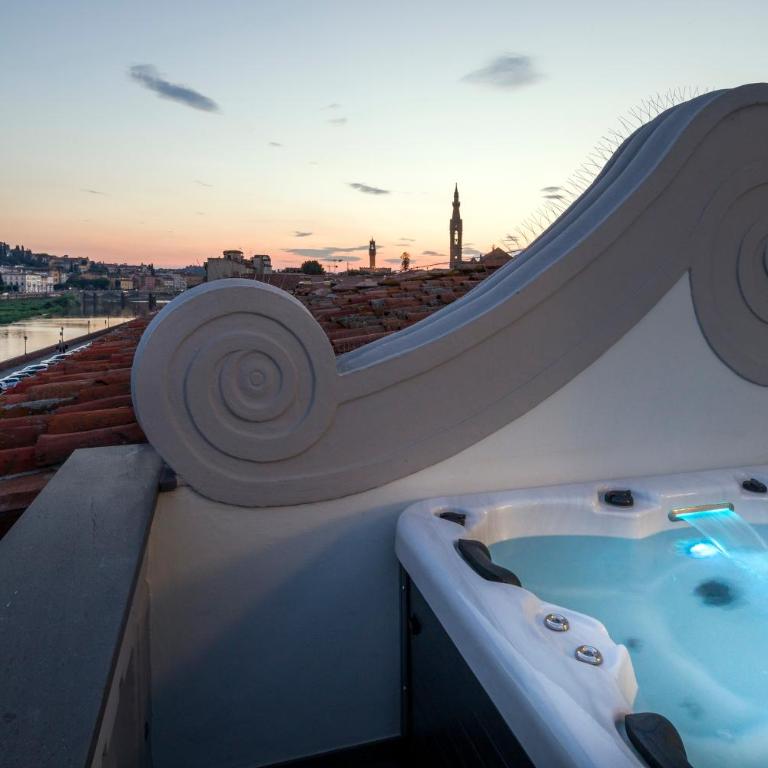LHP Hotel River & SPA - Junior Suite Deluxe - Arno View - 3