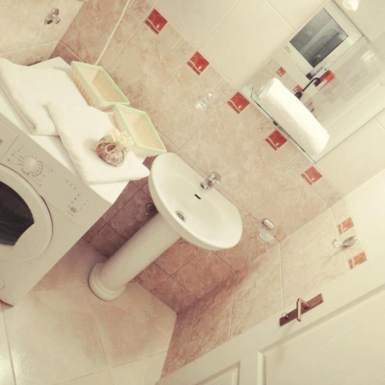 Kotor Sunrise Apartments - Studio (2 Adults) - 6