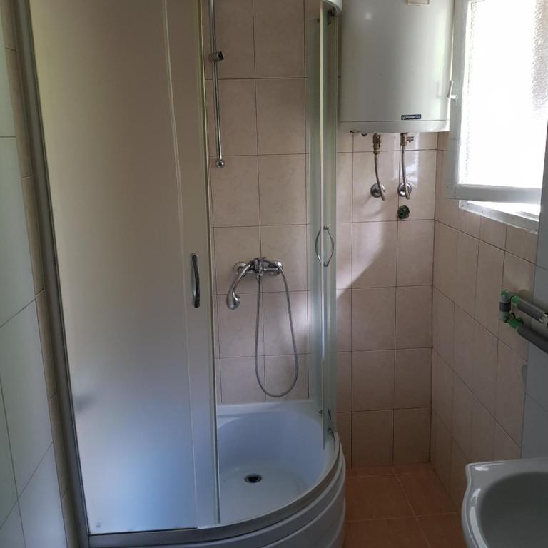 Bistrička stanica - Double Room with Shared Bathroom - 8