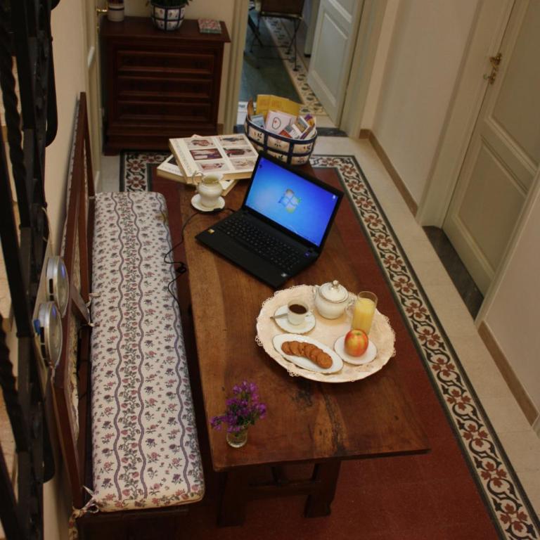 Rooms by Anna - Appartamento con 3 Camere da Letto - 53