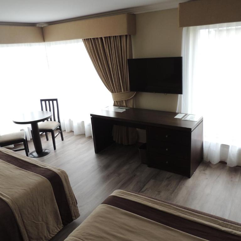 Hotel Diego de Almagro Valparaíso - Habitación Doble con vistas al mar - 2 camas - 5