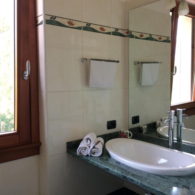Casa Lorenzo - Appartamento con 2 Camere da Letto e Patio - 16