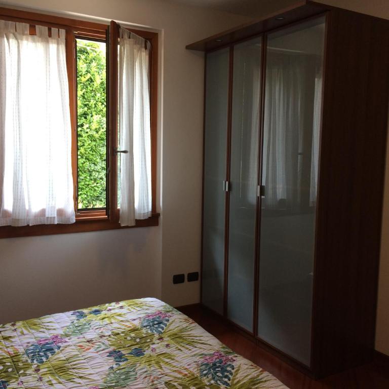 Casa Lorenzo - Appartamento con 2 Camere da Letto e Patio - 14