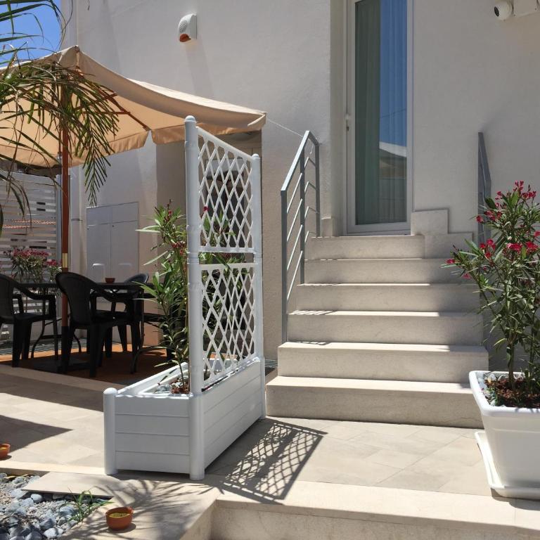 Charm Holiday - Casa Vacanza con Terrazza e Vista Mare - 9