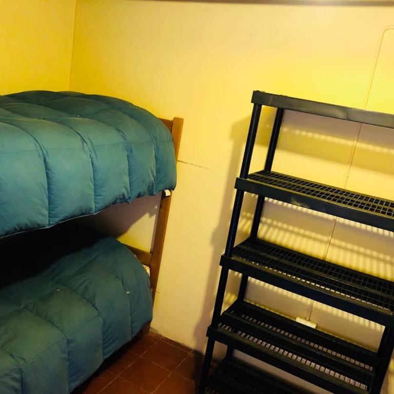 Hostal Intipara - Cama en habitación compartida mixta de 4 camas - 1