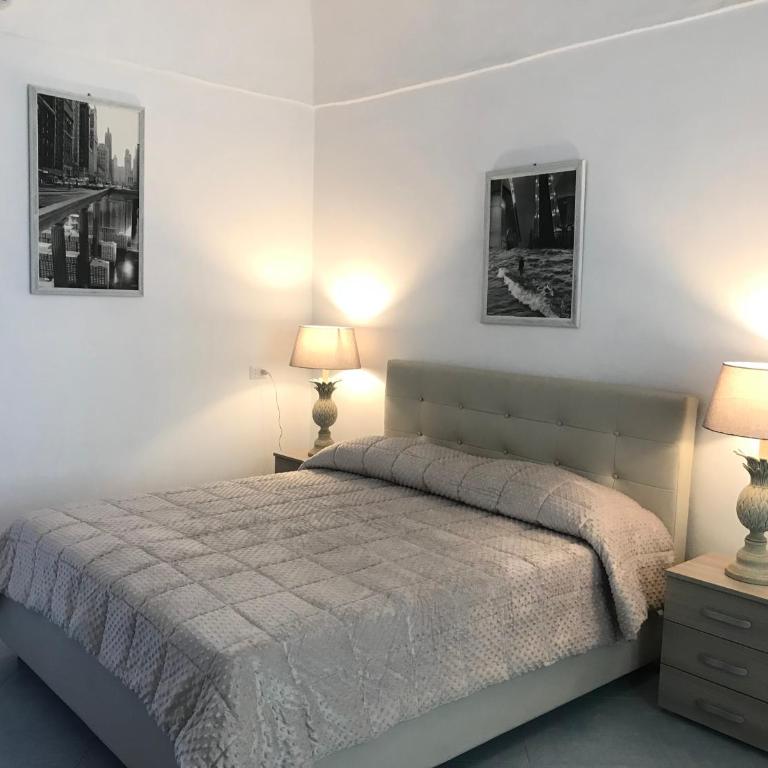 IMMOBILEVANTE - LUISA - Appartamento con 1 Camera da Letto, Balcone e Vista Mare - 2