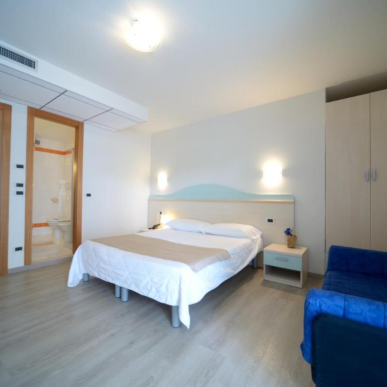 Hotel Salus - Camera Tripla con Balcone - 2