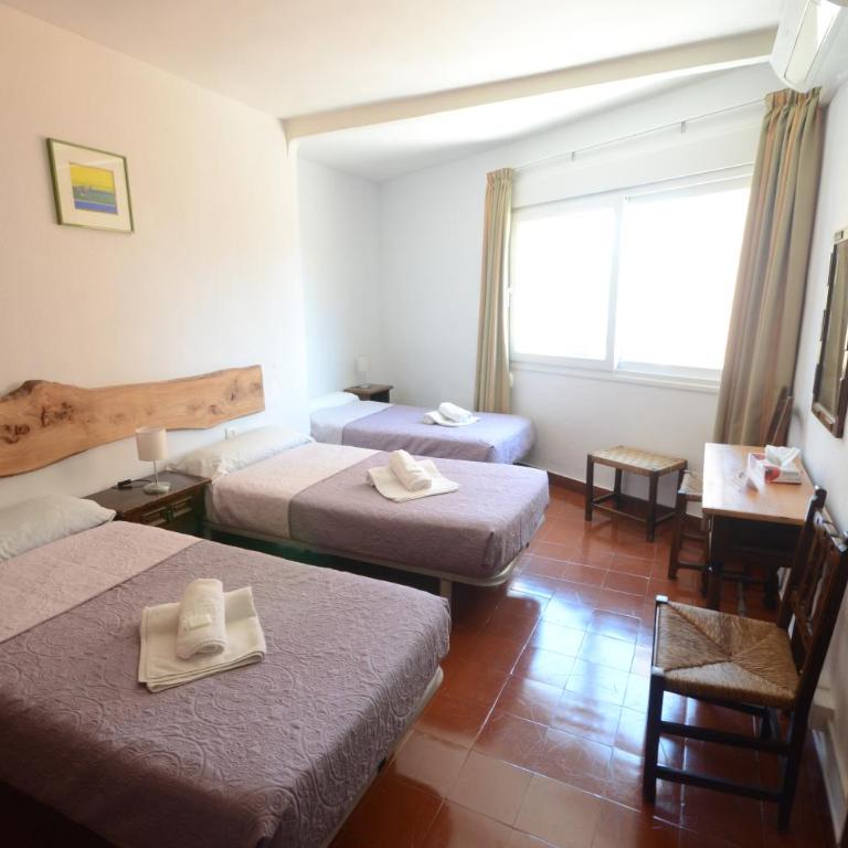 Hostal La Palmera - Habitación Triple - 2