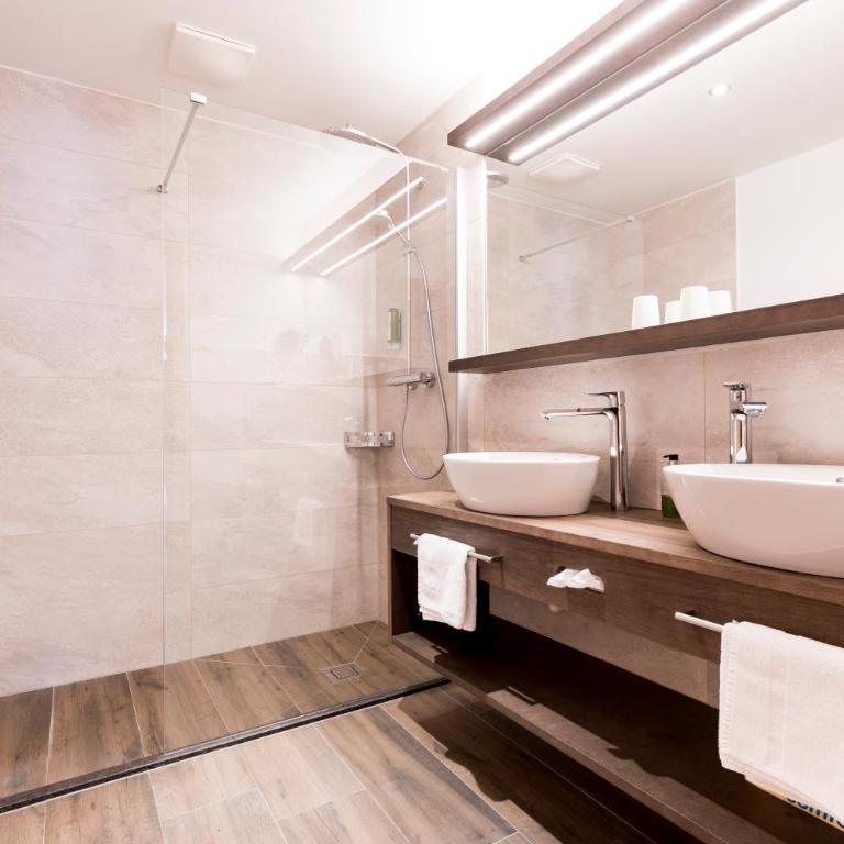 Hotel Alpenland - Apartment mit 3 Schlafzimmern - 4