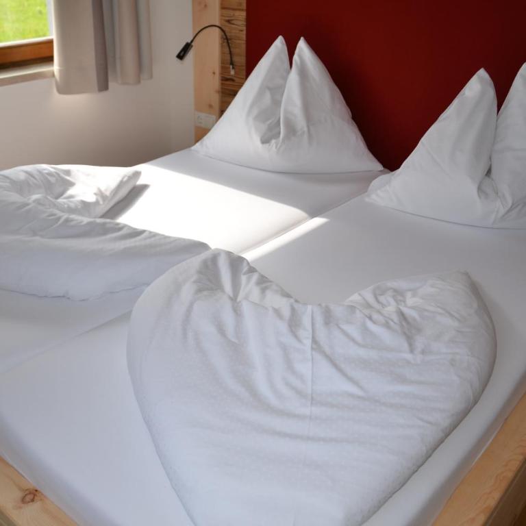 Ferienhaus Helmuth Oberreiter - Basic Dreibettzimmer - 1