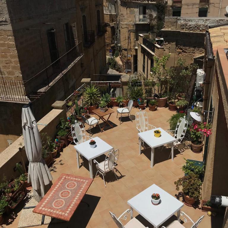 B&B Batarà - "La Terrazza del Centro" - Camera Matrimoniale con Terrazza - 28