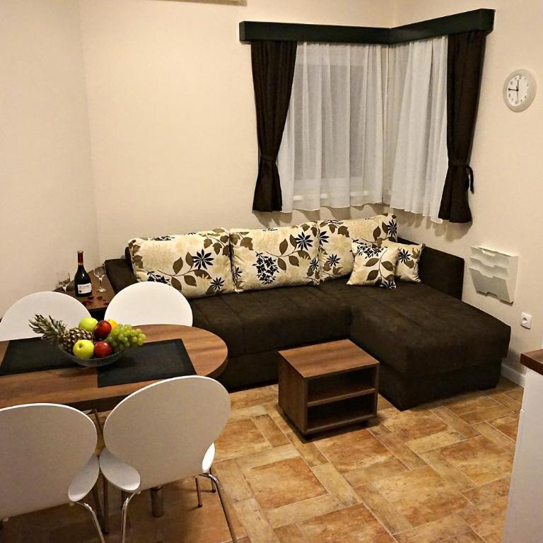 Vila Plan 404 - One-Bedroom Apartment - 5