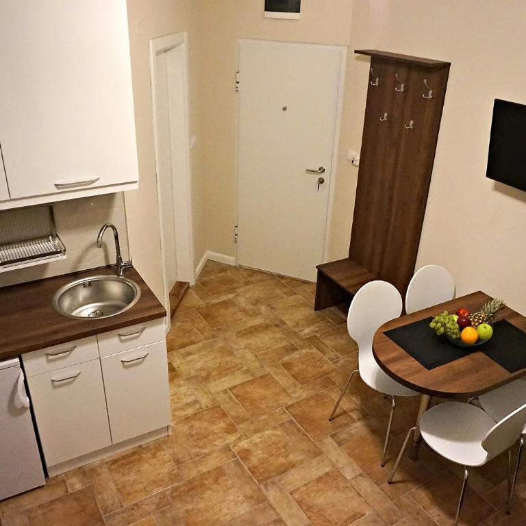 Vila Plan 404 - One-Bedroom Apartment - 15