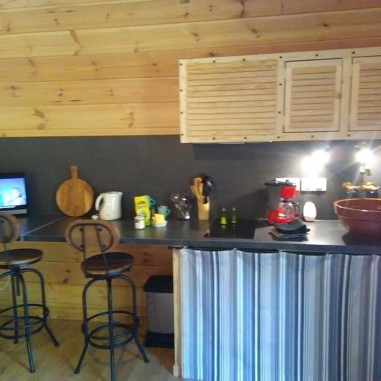 La Grange et Le Nid - Two-Bedroom Chalet - 5