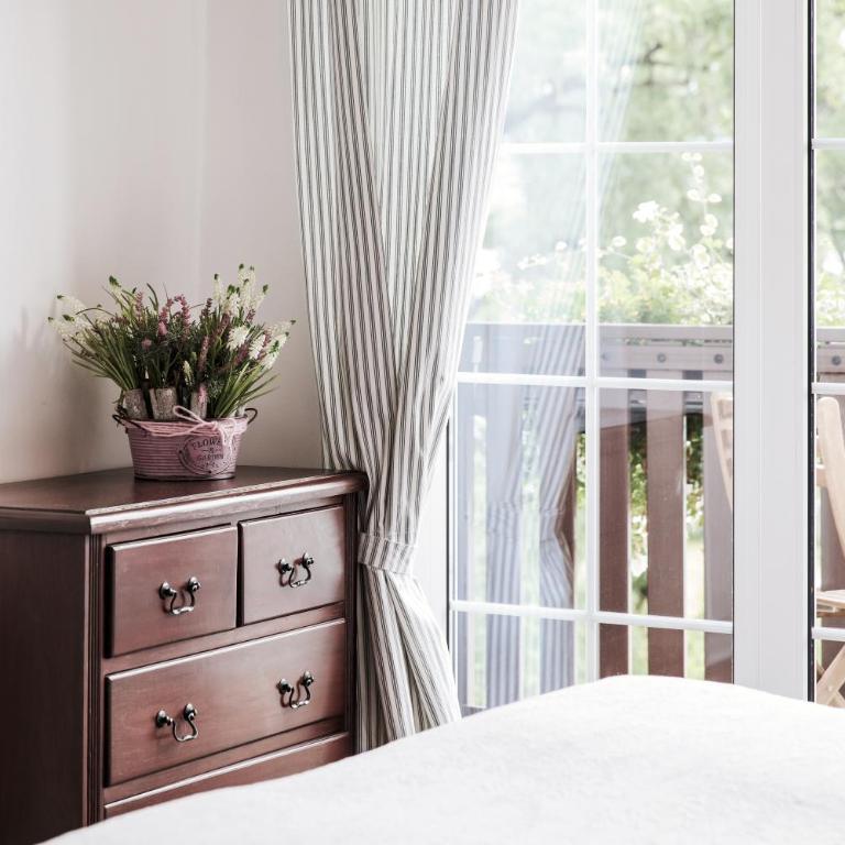 Strandhotel Sille - Classic Doppelzimmer mit Balkon und Seeblick - 3