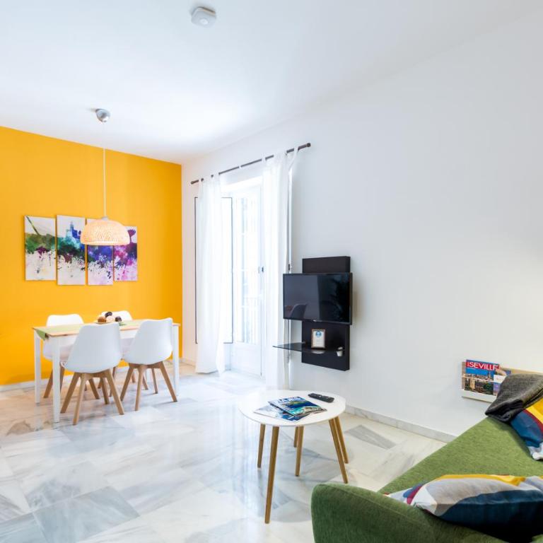 Uniko Home Sevilla - Apartamento - 1