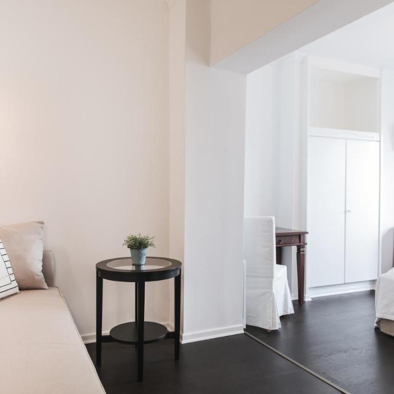Strandhotel Sille - Doppelzimmer mit Balkon und Seeblick - 11
