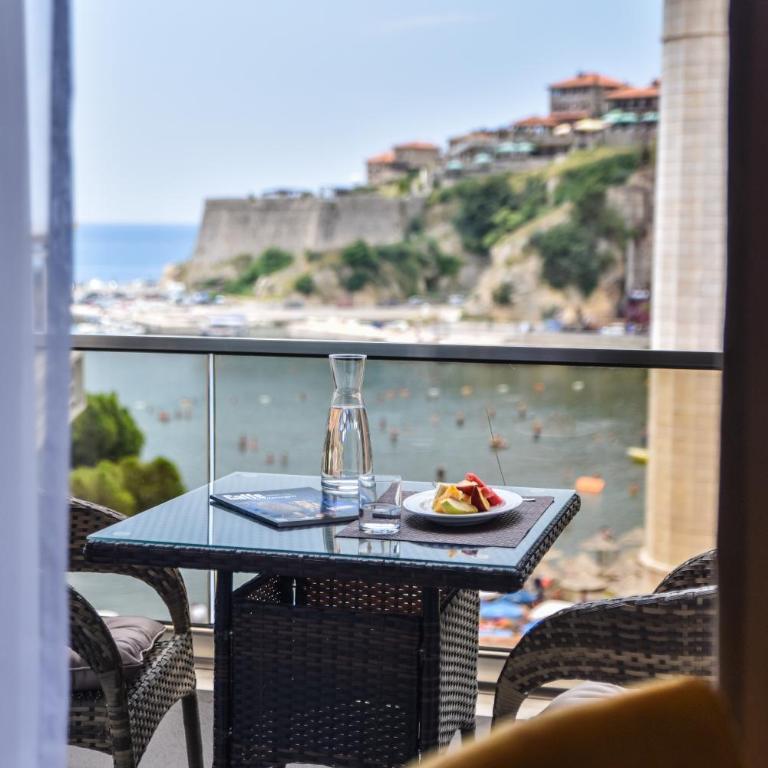 Hotel Prova - Deluxe Double Room with Balcony and Sea View - 6