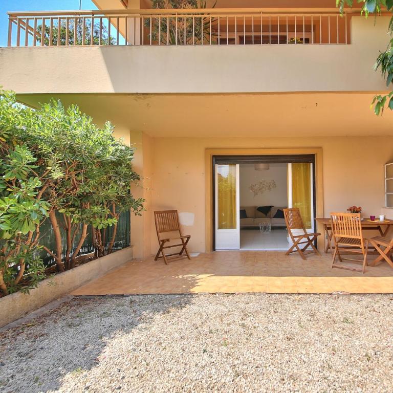 Near CAP D'ANTIBES & BEACH Two-bedroom - Appartement - 3