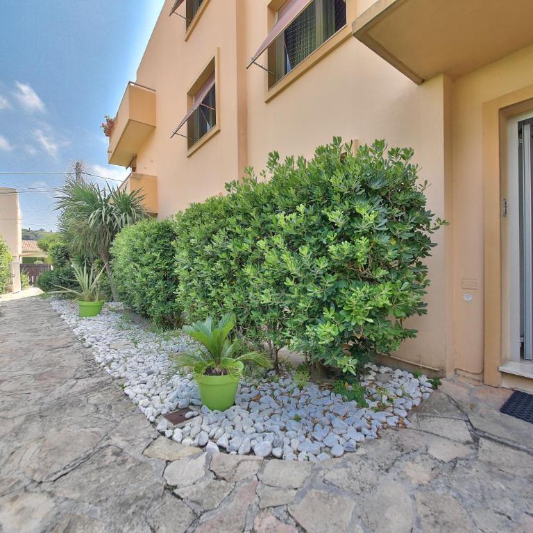 Near CAP D'ANTIBES & BEACH Two-bedroom - Appartement - 7